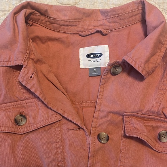 Old Navy pink shacket - Picture 2 of 5